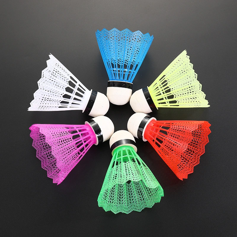 Selling Color 6 with 3 Color Transparent Bucket Foam Ball Head Plastic Ball Badminton Racket Badminton Family