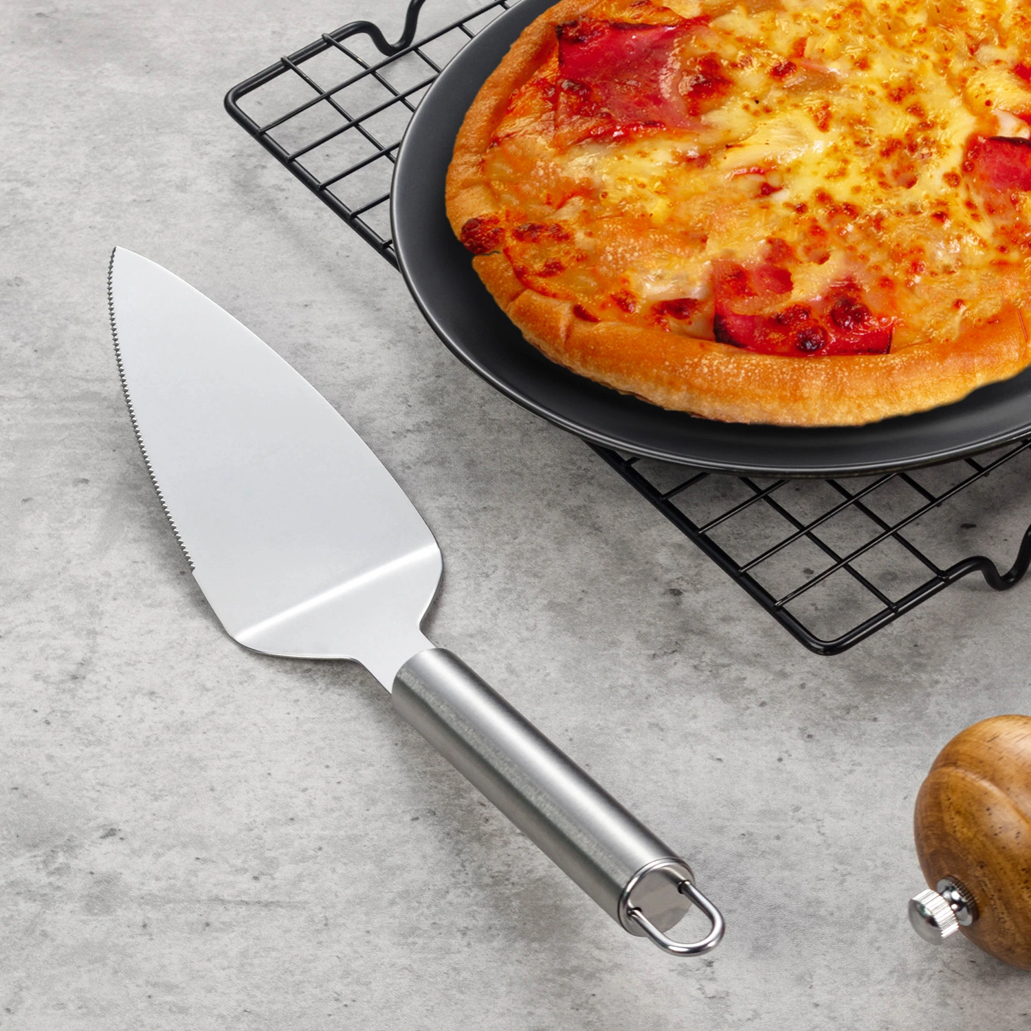 Stainless Steel Cake Spatula Spot Wholesale Serrated Pizza Spatula Kitchen Baking Gadgets Triangular Spatula