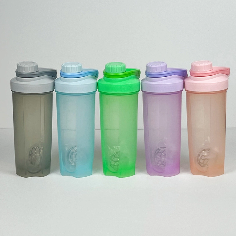 700ml plastic protein powder with screw cap Fitness Shaker Milkshake cup Stirring cup Carry outdoor water cup with handle