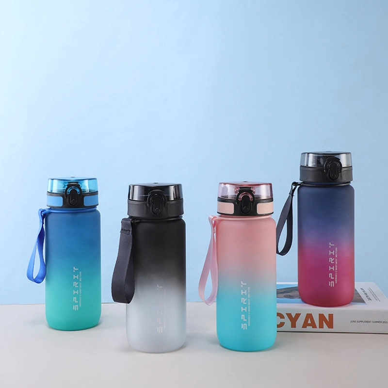 780ml sports large capacity plastic water cup Boys fitness high temperature resistant plastic kettle bottle portable summer