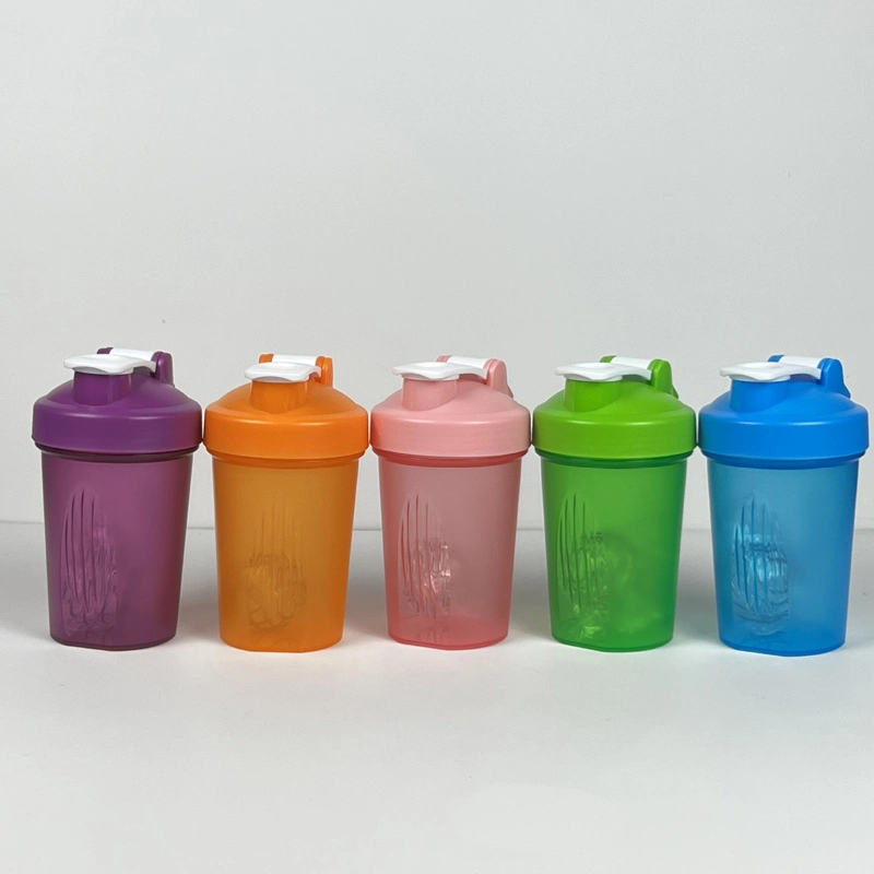 Meal replacement powder shake cup 400ml milkshake cup with graduated plastic cup portable fitness sports water cup